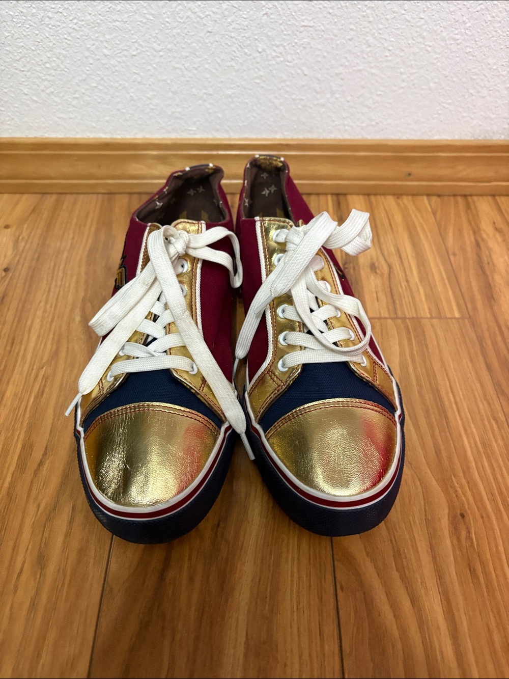 Wonder Woman Inspired Red & Gold Low-Top Sneakers - Picture 2 of 6